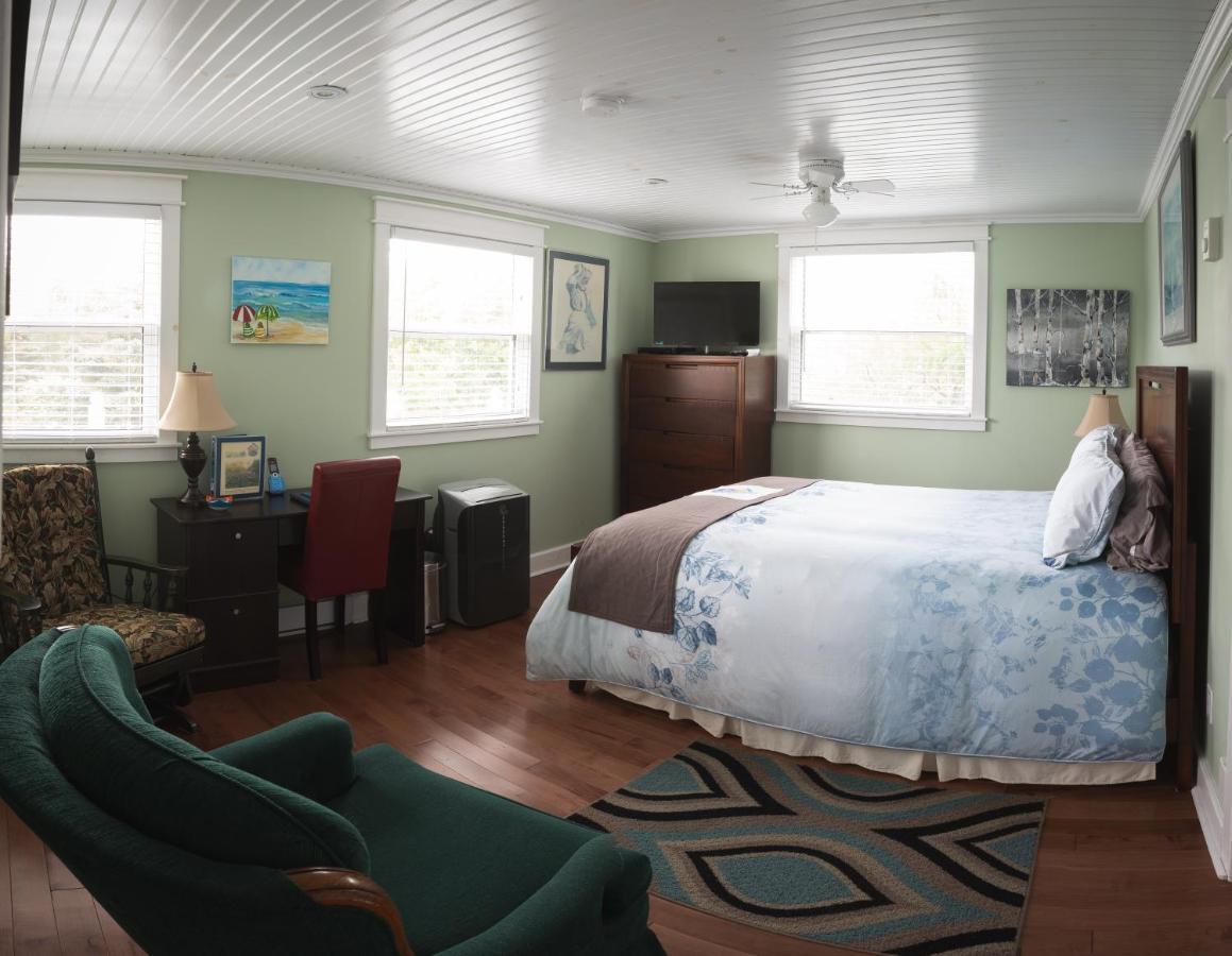 Abbie'S Garden Bed & Breakfast Grand Bank エクステリア 写真