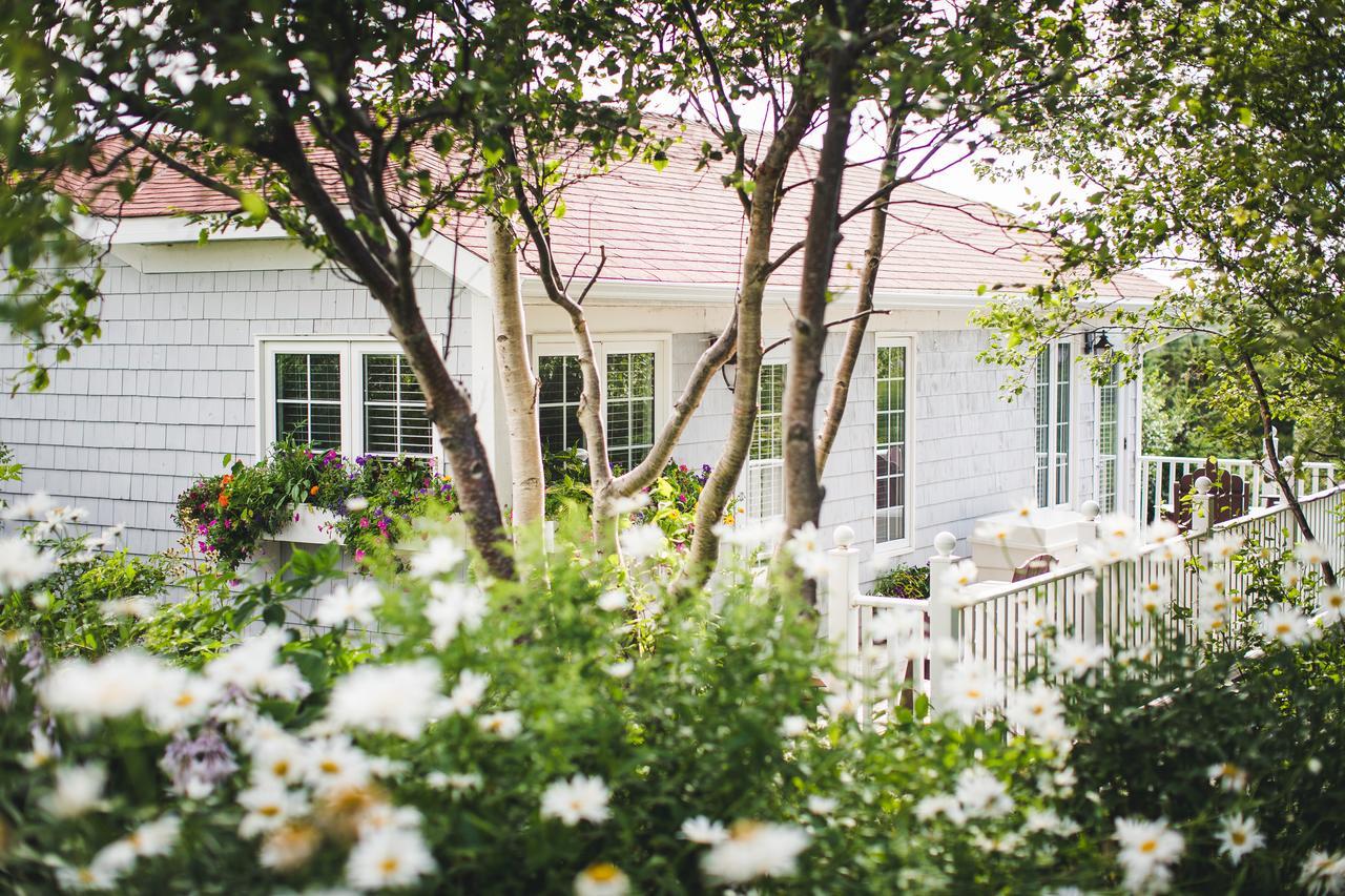 Abbie'S Garden Bed & Breakfast Grand Bank エクステリア 写真