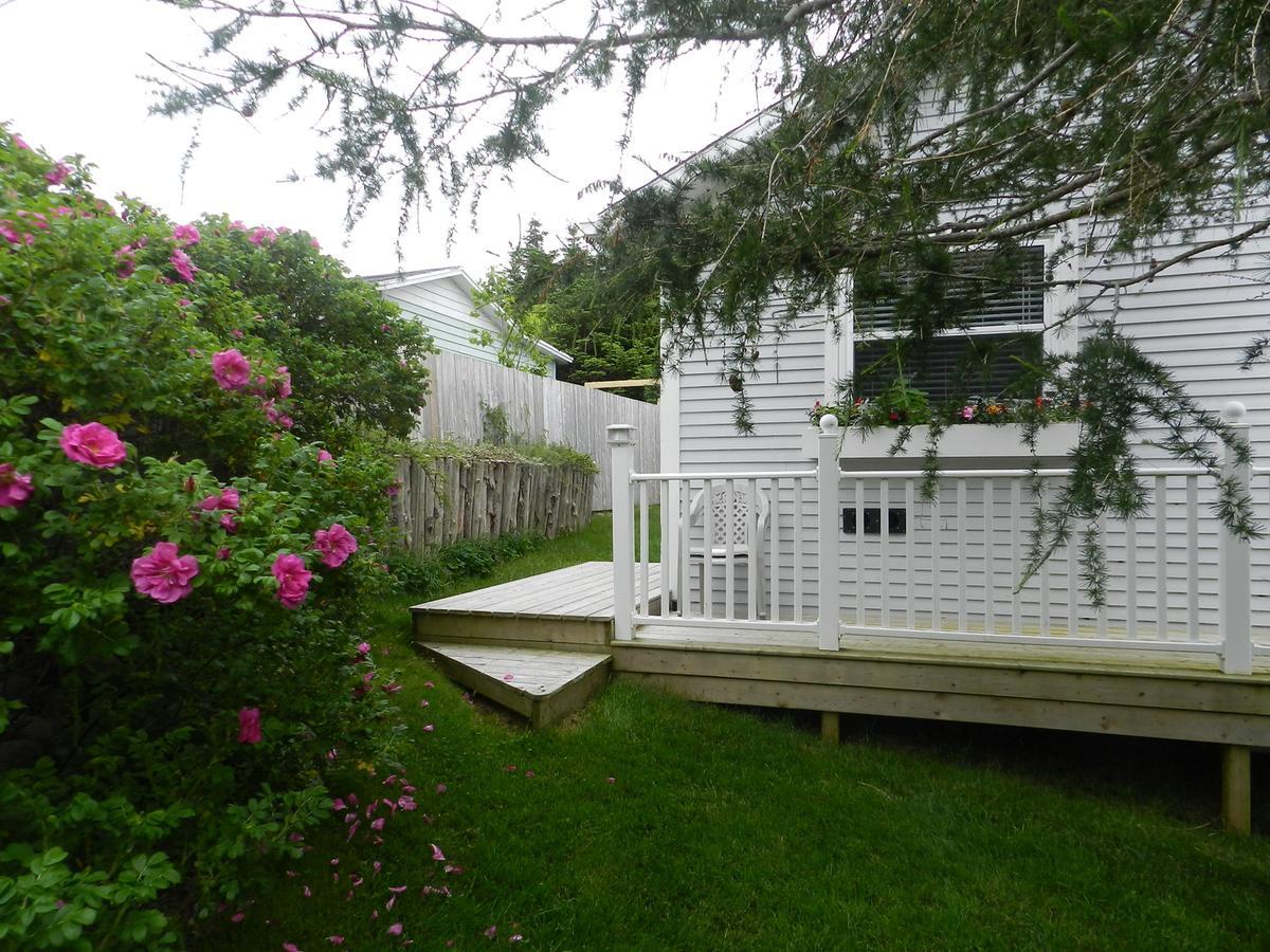 Abbie'S Garden Bed & Breakfast Grand Bank エクステリア 写真